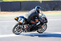 brands-hatch-photographs;brands-no-limits-trackday;cadwell-trackday-photographs;enduro-digital-images;event-digital-images;eventdigitalimages;no-limits-trackdays;peter-wileman-photography;racing-digital-images;trackday-digital-images;trackday-photos